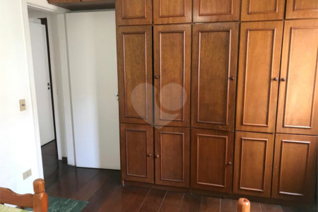 Apartamento à venda com 4 quartos, sendo 1 suíte, em Vila Monte Alegre, São Paulo, SP