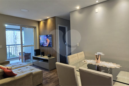 Apartamento à venda com 2 quartos, sendo 1 suíte, em Vila Andrade, São Paulo, SP