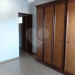 Casa à venda com 3 suítes em Vila Mike, São Roque, SP