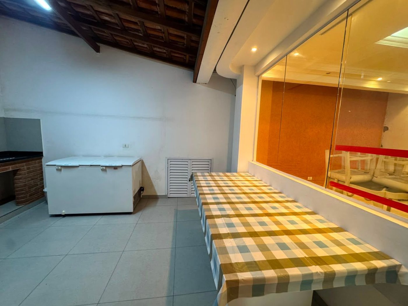 Apartamento com 3 dormitórios à venda, 73 m² por R$ 350.000,00 - Balneário Cidade Atlântica - Guarujá/SP