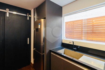 Casa à venda com 3 quartos, sendo 1 suíte,  no condomínio Reserva do Visconde, São Paulo - SP