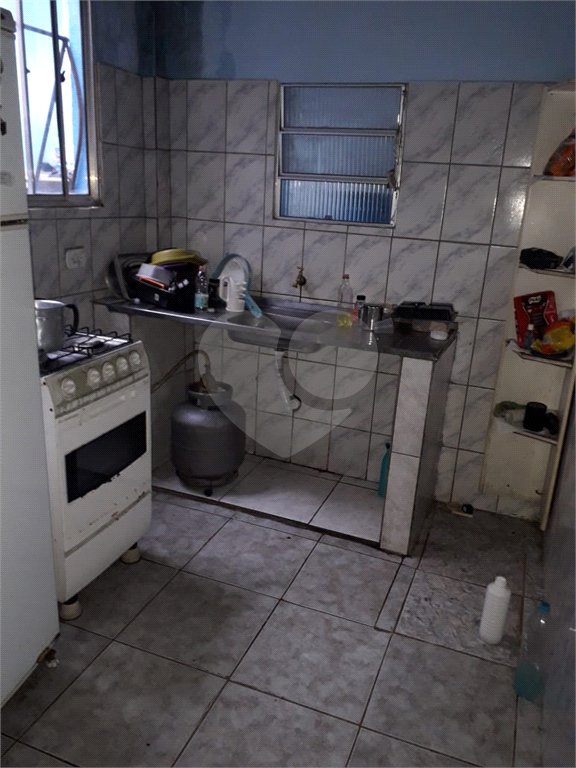 Casa à venda com 2 quartos em Vila Carrão, São Paulo, SP