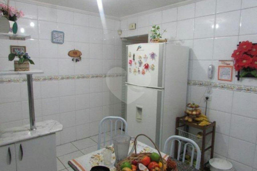 Sobrado à venda com 3 quartos, sendo 1 suíte, em Vila Maria Alta, São Paulo, SP