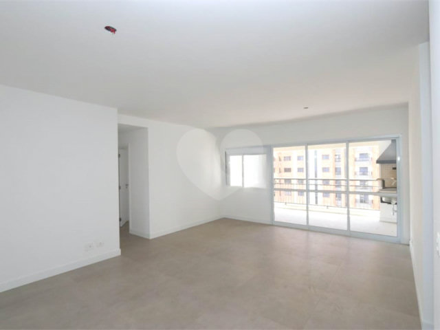 Apartamento à venda com 2 quartos em Morumbi, São Paulo, SP