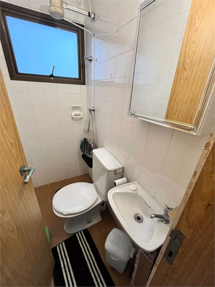 Apartamento com 2 Quartos e 2 Vagas à Venda em Pitangueiras – Guarujá/SP