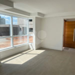 Casa à venda com 4 quartos, sendo 2 suítes, no condomínio Residencial Floresta, São Paulo - SP