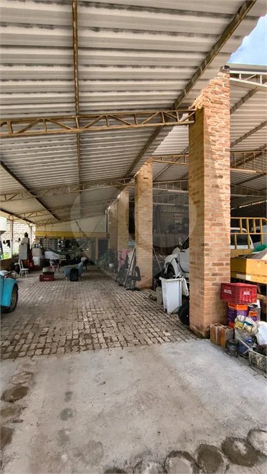 Locação de barracões para Armazenamento" área total de 6000mts - Bairro Abadia - Louveira SP