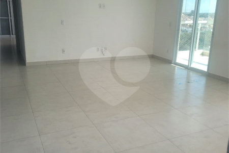 Apartamento à venda com 2 quartos, sendo 1 suíte, em Vila Teixeira, Salto, SP