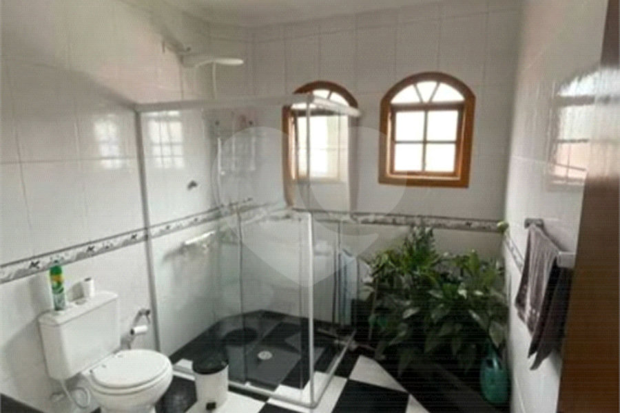 Sobrado à venda com 4 quartos, sendo 2 suítes, em Vila Maria Alta, São Paulo, SP