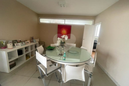 Apartamento à venda com 3 quartos, sendo 1 suíte, em Cerqueira César, São Paulo, SP