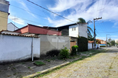 Casa à venda com 2 quartos, sendo 1 suíte, em Bangu, Rio de Janeiro, RJ