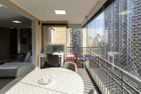Apartamento à venda com 3 quartos, sendo 2 suítes, em Brooklin Paulista, São Paulo, SP