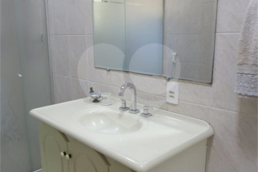 Casa à venda com 3 suítes no condomínio Parque Imperial da Cantareira, Mairiporã - SP