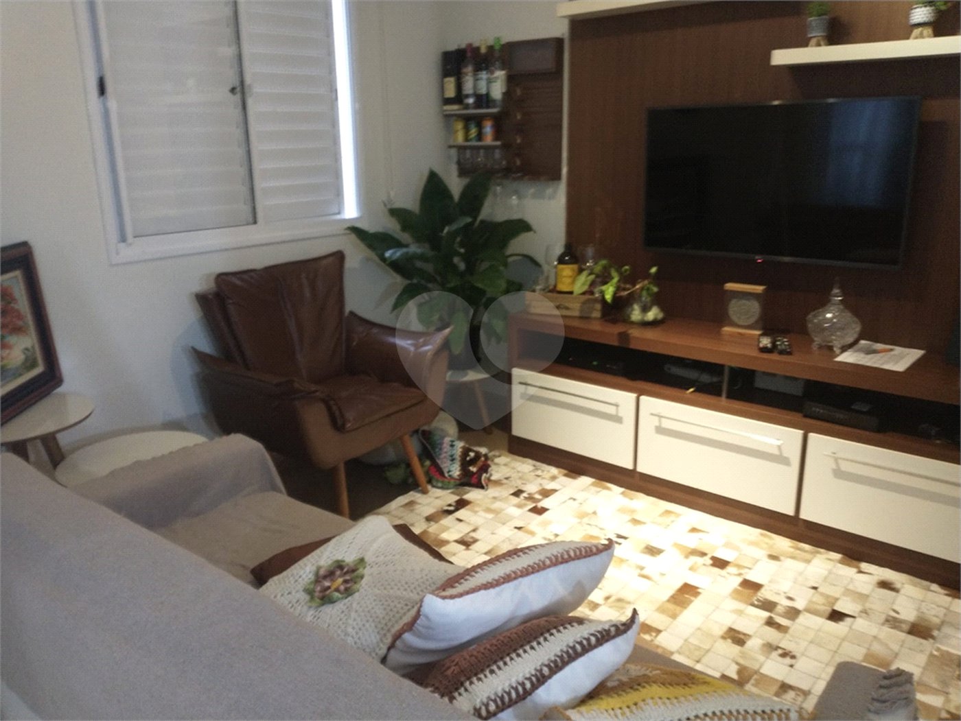 Apartamento à venda com 3 quartos, sendo 1 suíte, em Vila Guilherme, São Paulo, SP