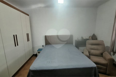 Casa à venda com 2 quartos em Vila Barcelona, Sorocaba, SP