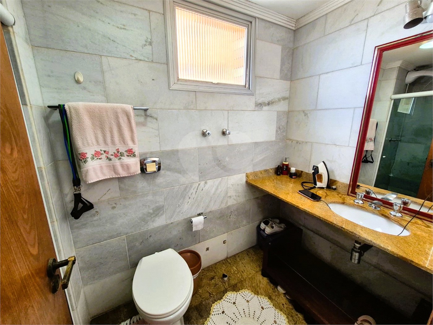 Apartamento à venda com 3 quartos, sendo 1 suíte, em Vila Polopoli, São Paulo, SP