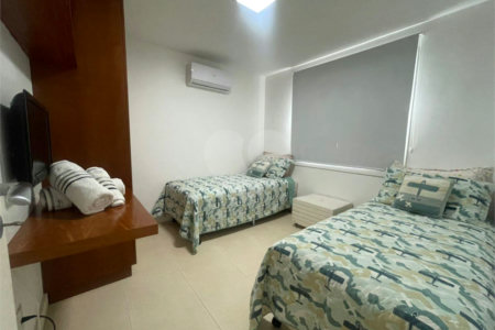 Casa em condomínio à venda com 4 quartos, sendo 2 suítes, em Geribá, Armação dos Búzios, RJ