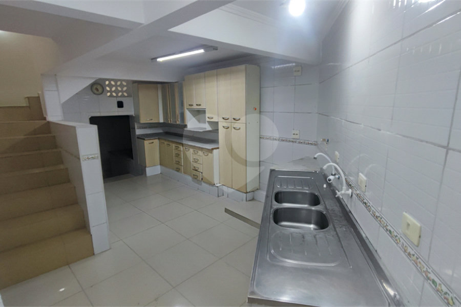 Sobrado para alugar com 3 quartos, sendo 1 suíte, em Santana, São Paulo, SP