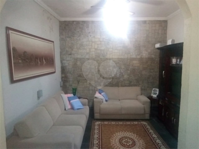 Sobrado à venda com 2 quartos em Santana, São Paulo, SP