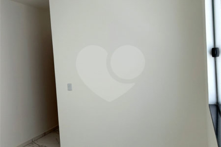 Casa à venda com 2 quartos, sendo 1 suíte, em Residencial Antares, Taubaté, SP