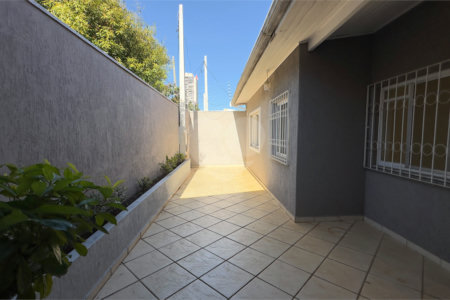 Casa para alugar com 4 quartos, sendo 3 suítes, em Vila Sfeir, Indaiatuba, SP