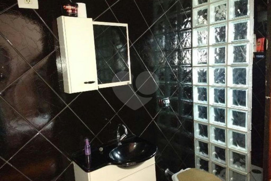 Casa à venda com 6 quartos, sendo 1 suíte, em Freguesia do Ó, São Paulo, SP