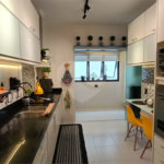 Apartamento à venda com 2 quartos, sendo 1 suíte, em Pitangueiras, Guarujá, SP