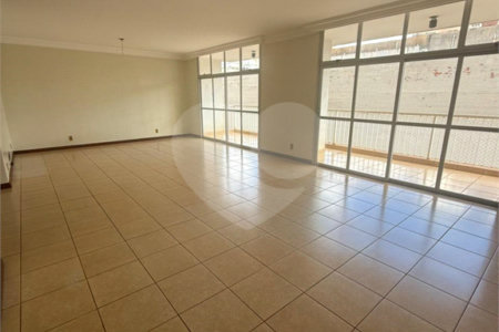 Apartamento à venda com 3 quartos, sendo 1 suíte, no Centro, Ribeirão Preto, SP