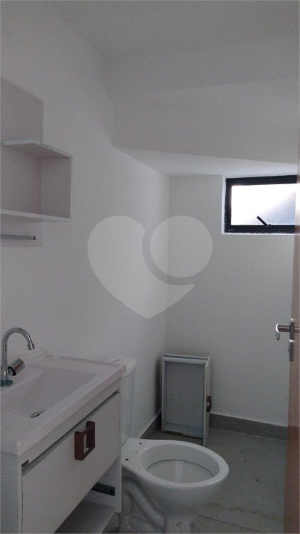Sobrado à venda com 2 quartos, sendo 1 suíte, em Jardim Maristela II, Atibaia, SP