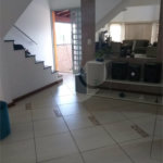 Casa à venda com 2 suítes no Centro, Águas de Lindóia, SP