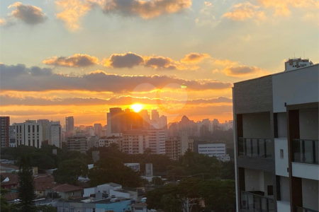 Apartamento à venda com 2 suítes em Vila Mariana, São Paulo, SP