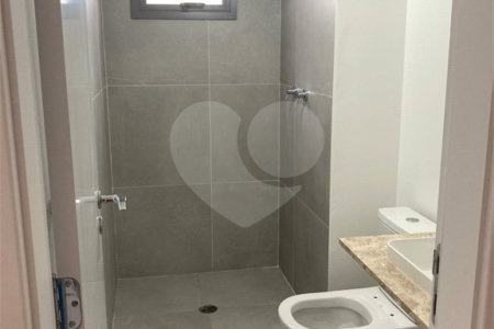 Apartamento à venda com 2 quartos, sendo 1 suíte,  em Vila Dom Pedro I, São Paulo, SP