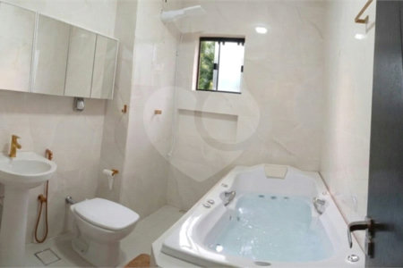 Casa à venda com 3 quartos, sendo 1 suíte, em Prinstrop, Gramado, RS