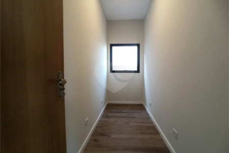 Casa à venda com 3 quartos, sendo 1 suíte, no condomínio Buona Vita, Atibaia - SP