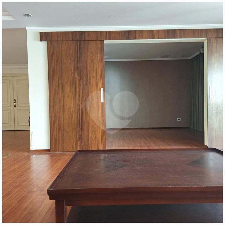 Apartamento para alugar com 4 quartos, sendo 1 suíte, em Bela Vista, São Paulo, SP