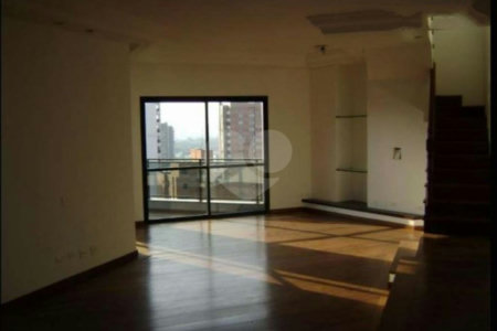 Apartamento à venda com 5 quartos, sendo 3 suítes, em Indianópolis, São Paulo, SP