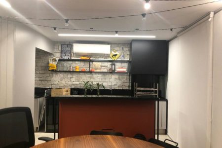 Apartamento à venda com 2 suítes em Indianópolis, São Paulo, SP