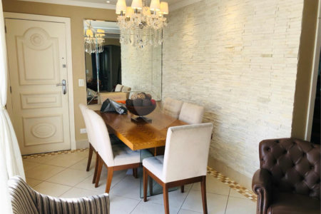 Apartamento à venda com 2 quartos em Vila Alexandria, São Paulo, SP