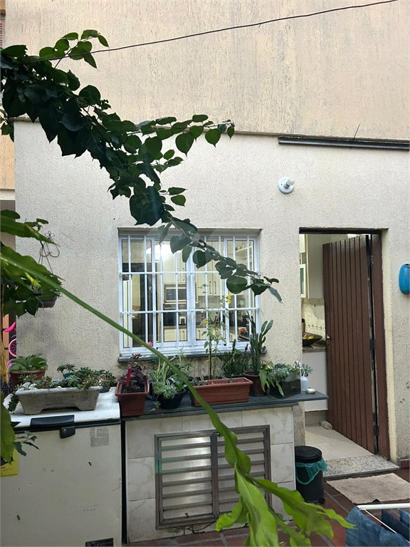 Sobrado à venda com 3 quartos, sendo 1 suíte,  em Tremembé, São Paulo, SP