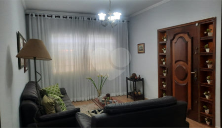Casa à venda com 4 quartos, sendo 1 suíte,  em Vila Rosália, Guarulhos, SP