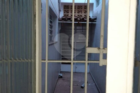Casa à venda com 3 quartos, sendo 1 suíte, em Ipiranga, São Paulo, SP