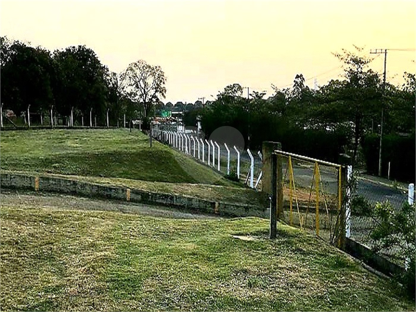 Terreno à venda ou para alugar em Parque Santa Isabel, Sorocaba, SP
