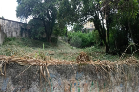 Terreno à venda em Vila Pedra Branca, São Paulo, SP