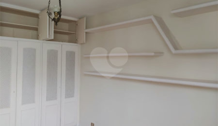 Apartamento à venda com 3 quartos, sendo 1 suíte,  em Vila Mariana, São Paulo, SP