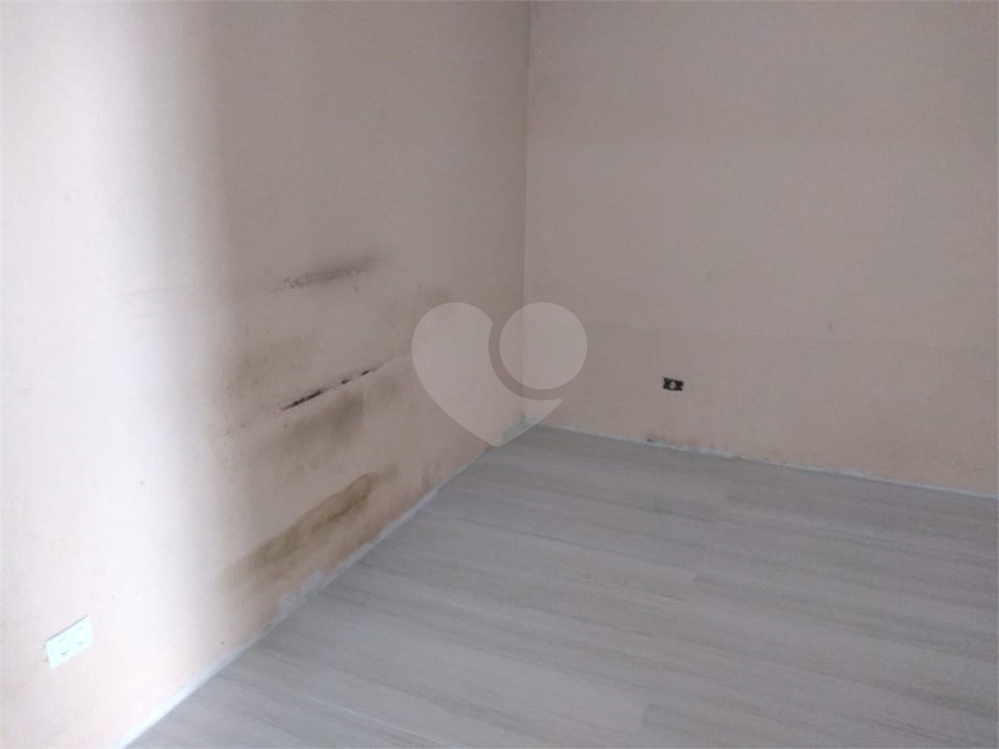 Casa à venda com 3 quartos, sendo 1 suíte, em Vila Nova Cachoeirinha, São Paulo, SP