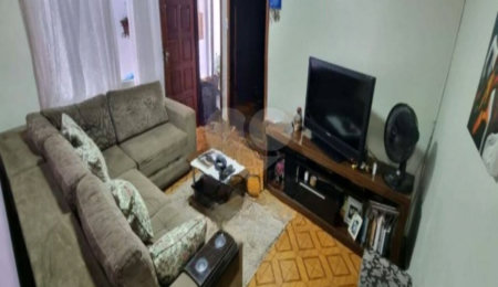 Casa à venda com 3 quartos, sendo 1 suíte,  em Vila Carrão, São Paulo, SP