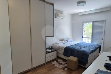 Casa à venda com 4 quartos, sendo 2 suítes,  no condomínio Aromaz, São Bernardo do Campo - SP