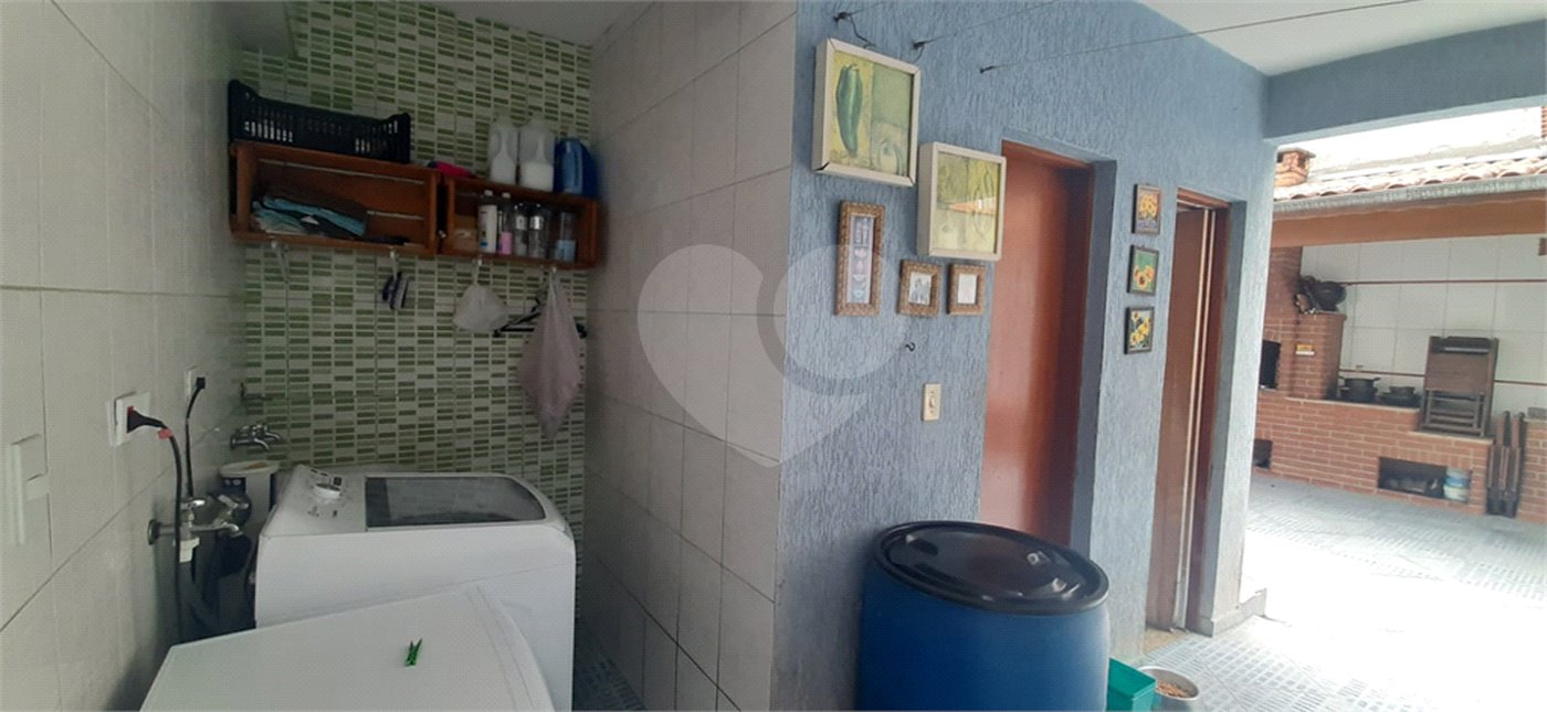 Sobrado à venda com 4 quartos, sendo 1 suíte,  em Tremembé, São Paulo, SP