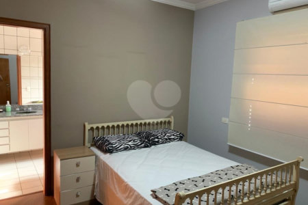 Casa à venda com 6 quartos, sendo 4 suítes, no condomínio São Joaquim, Vinhedo - SP