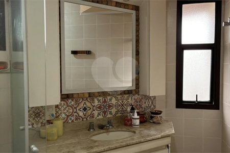 Apartamento à venda com 3 quartos, sendo 2 suítes, em Perdizes, São Paulo, SP